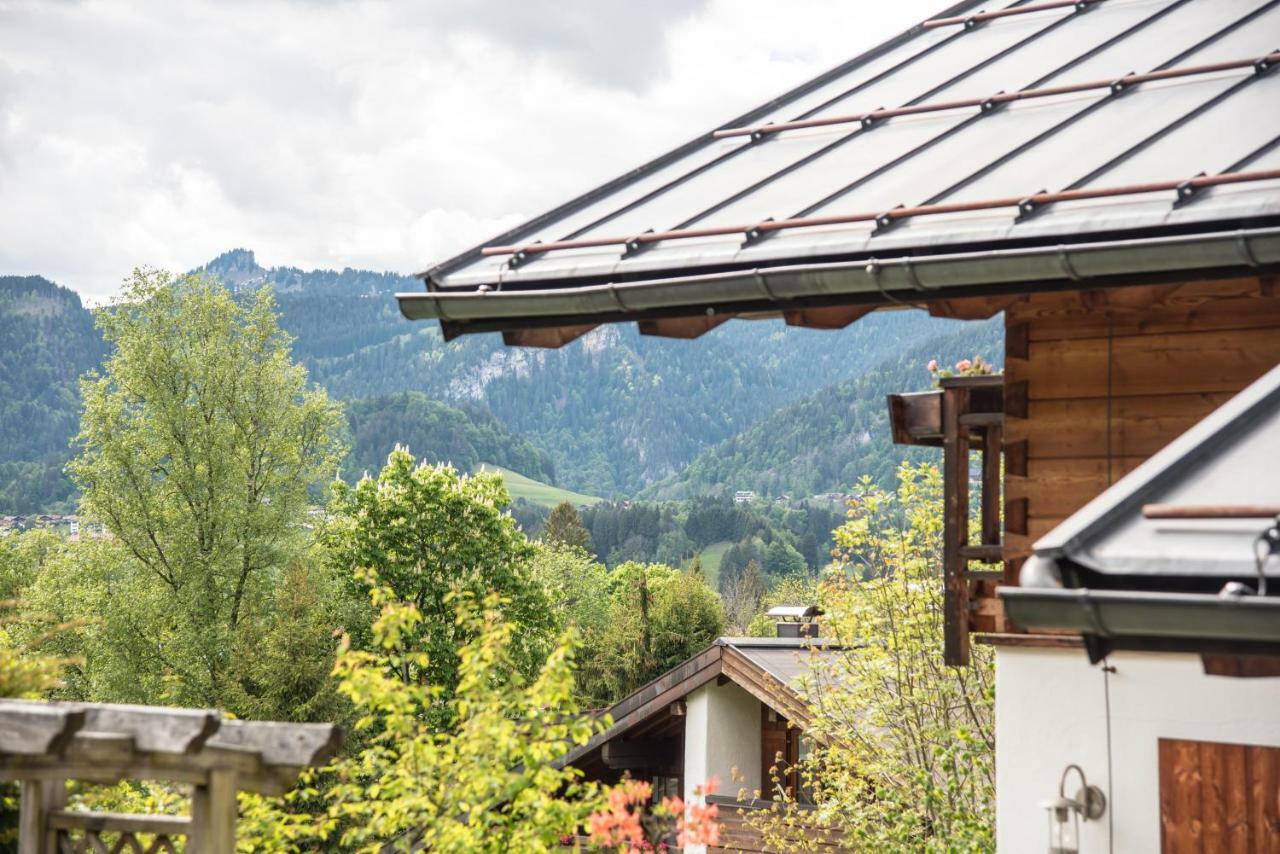 ホテル Alpenhaus Oberstdorf - Bergbahn Unlimited Inklusive エクステリア 写真